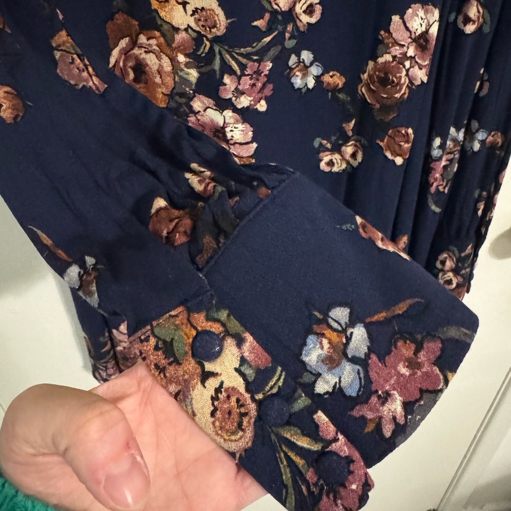 Navy Floral Long Sleeve Blouse - Picture 5 of 12